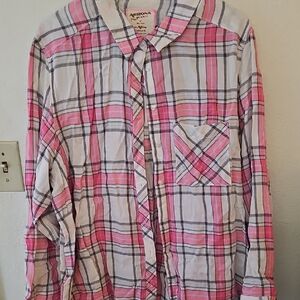 Arizona Jean Company Pink and Gray Plaid Shirt